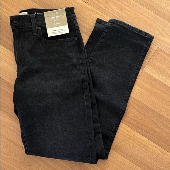 Madewell Black Denim Jeans 31x32 athletic slim - Picture 2 of 4